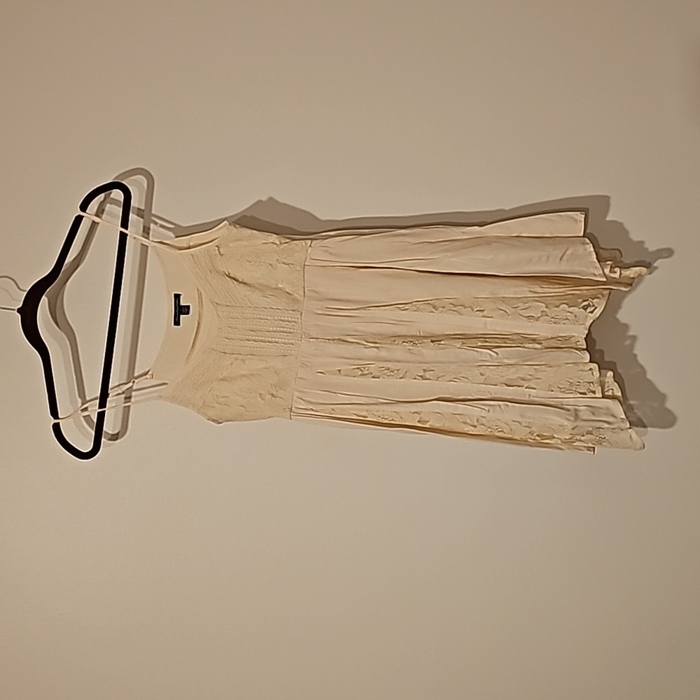 American eagle outfitters cream lace dress size 4